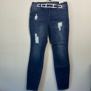 Women’s INC Skinny Leg Jean size 8. New with Tags
